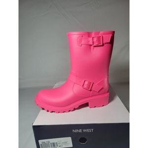 Nine West Rides Water Resistant Bootie in Neon Pink